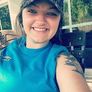 Meet your Posher, Brooke